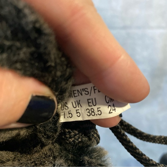 The North Face Tall Lace Up Leather Faux Fur Lined Black Women's Boots Sz 7.5 - Picture 8 of 8